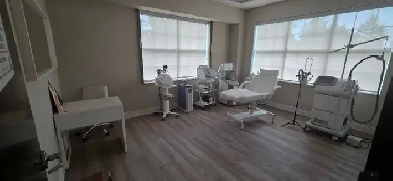 Spacious Medical Office Room for Rent in Thornhill Image# 3