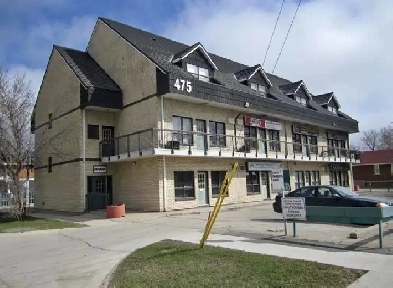 For Lease 475 Provencher(units 203,204) Image# 1