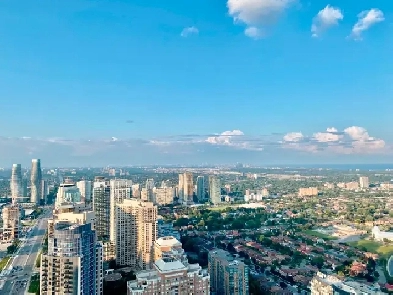 2 Bedroom   Media/2 bathroom condo in Missssauga, M City 1 Image# 2