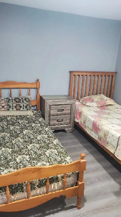 ROOM FOR RENT GIRLS ONLY IN MALTON, MISSISSAUGA Image# 1