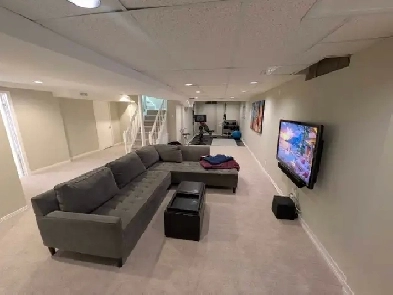 Furnished basement near York University Image# 3