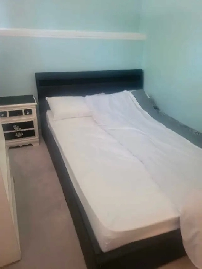 Furnished bedroom for rent Image# 1