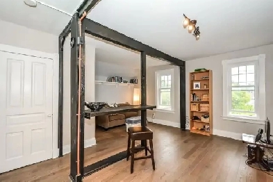 UNIQUE 3 BEDROOM APARTMENT FOR RENT UPTOWN WATERLOO Image# 8