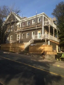 PET FRIENDLY - 2 BEDROOM APT AVAILABLE SEPT 1ST Image# 4