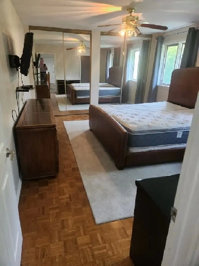 One bedroom for FEMALE $1000/month in Port Credit Image# 5
