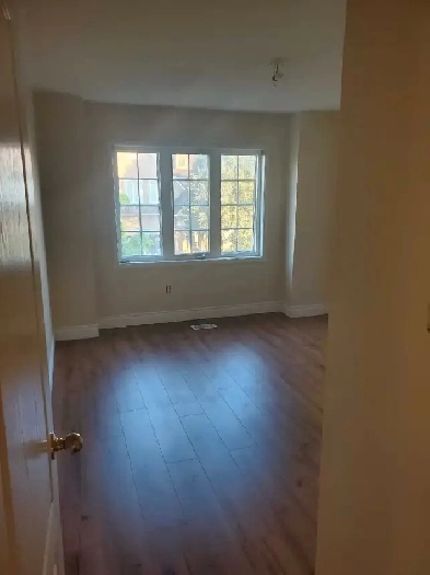 2 bedroom for rent Image# 3