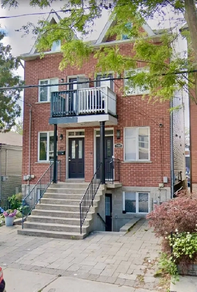 One Bedroom Apartment - Parking Included Image# 3