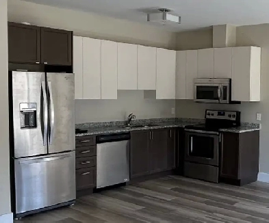 DOG FRIENDLY, 1 bedroom   den in Shiraz Gardens 50  community Image# 13