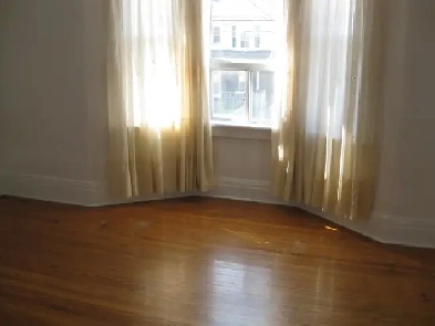 Downtown Toronto 1 Bedroom Image# 3