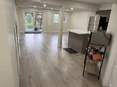 Furnished 2 bedrooms basement for students only Image# 5