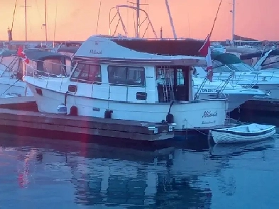 Heated storage for 31' boat  wanted Image# 1