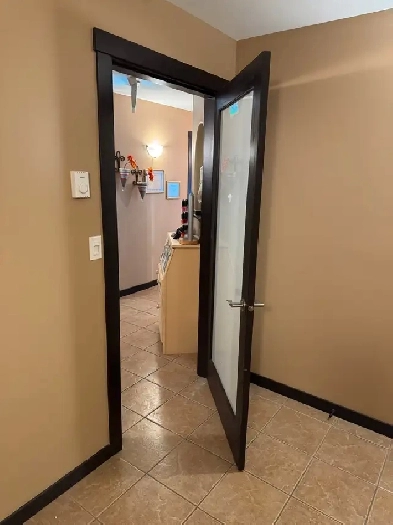 Office Room lease rental shared space Image# 1