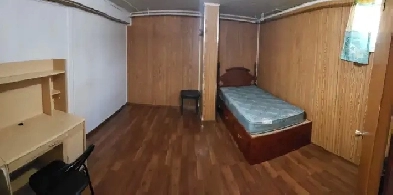 Room For Rent 15mins bus to U of M or MITT near Pembina Image# 1