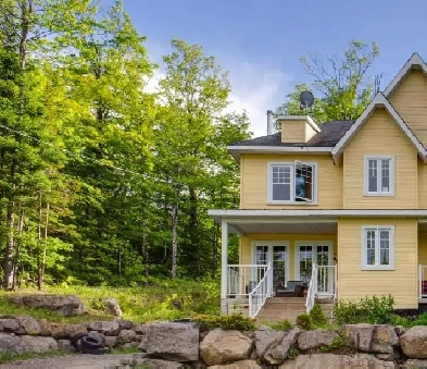 Superbe maison semi-détachée à louer Image# 1