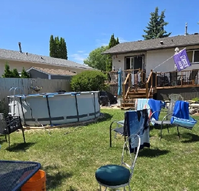 St Norbert - Roommate wanted - furnished house Image# 1