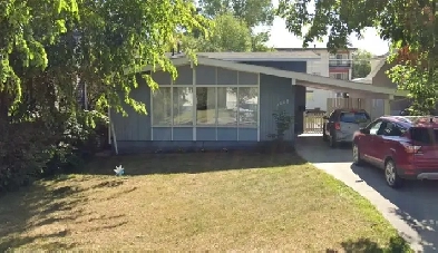 Cozy Renovated 3 Bedroom Bi Level Unit in Highland Park Image# 6