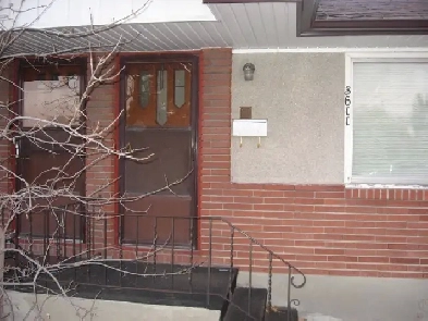 Lower Suite for Rent in Collinwood Image# 2