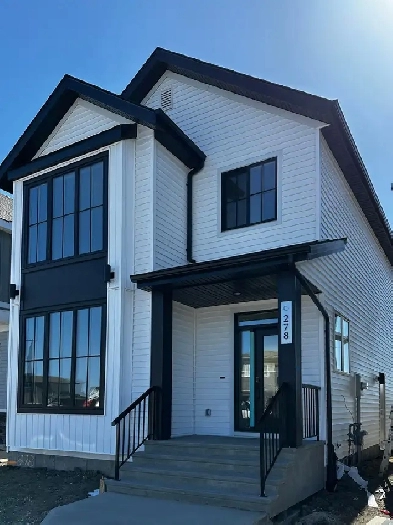 Cozy and Clean 3BDR Upper Unit Home for Rent Image# 1