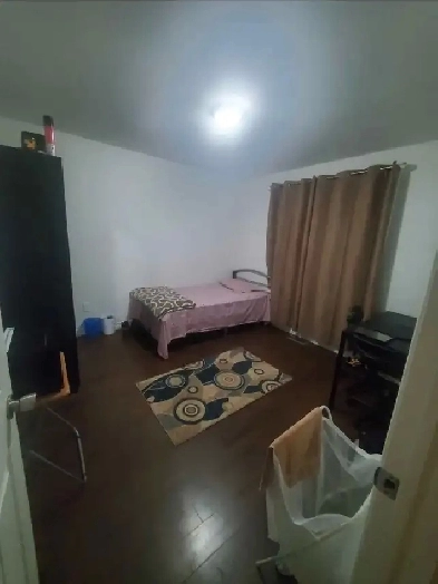 PRIVATE ROOM FOR RENT IN HOUSE Image# 1