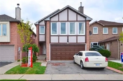 House with 4 bedrooms for boarding. Image# 3