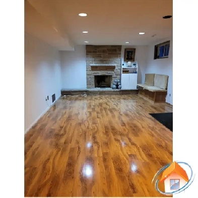 ROOM FOR RENT -WALK OUT BASEMENT APT. CLOSE BY CMCC & SENECA COL Image# 2