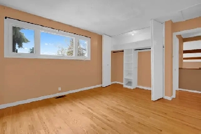 Unlimited High Speed Internet! All Inclusive bedrooms! Students Image# 3