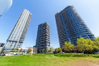 1  Condo 200 Village Green Square Image# 12