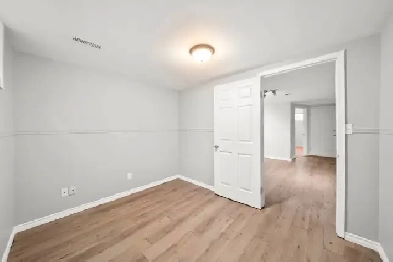 2 bdrm, 1 bath Suite Image# 1