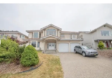 4 Bedroom 4.5 Bathroom 2900 Square foot main part  home for rent Image# 9