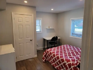 Rooms for rent for UWO or Fanshawe students Image# 1