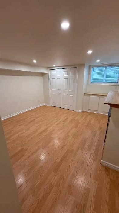 Bright and spacious 1 bedroom apartment in East York Image# 10