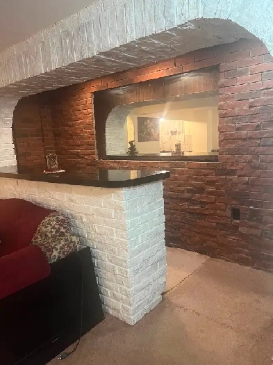 Studio basement apartment for rent Image# 9