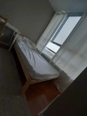 A room with a amazing view on 17 floor in condo Image# 1