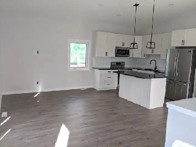 2 Bedroom 1 Bathroom House for Rent in St Vital Image# 6