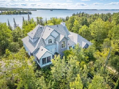 WATERFRONT HOME/COTTAGE STILL COVE LAC DU BONNET Image# 6