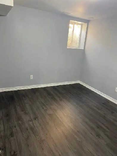 A Private Single Bedroom with wsahroomFor Rent Image# 1