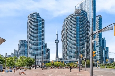 8 York St Toronto – 2 Bed Waterfront Condo for Sale Image# 8