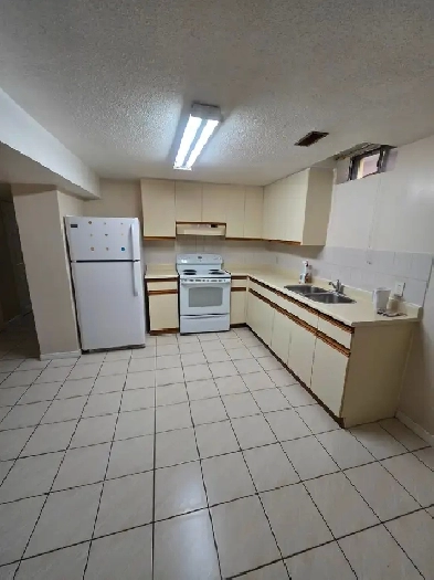 Basement for Rent Image# 5