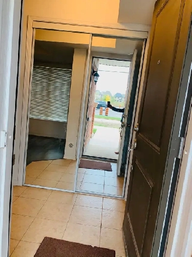 2 Beds 1.5 Baths - Townhouse Image# 1