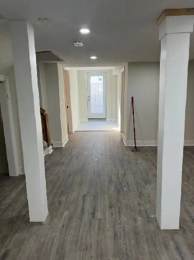 Basement Apartment for Rent –  Near Morningside & Ellesmere Image# 5