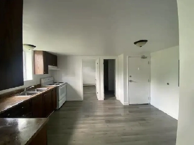 All Inclusive 2 bedroom apartment for rent in Chelmsford Image# 2