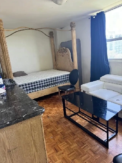 Room for rent Image# 4