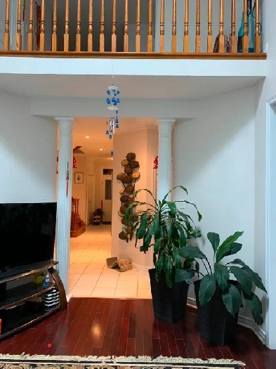 Nice furnished room on 2nd FL (Female), Mississauga/Erin Mills Image# 9