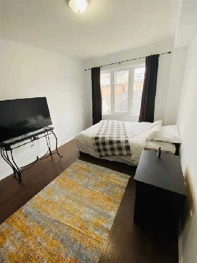 room for rent at york village Image# 1