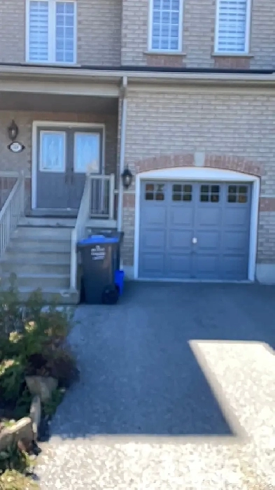 Mississauga For Rent-3Bd semi detach-near SQ1 Image# 4