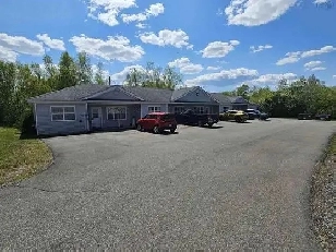 Seniors Apartment FOR RENT Image# 1