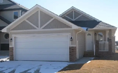 101 Channelside Cove, Airdrie AB, Available Now! Image# 9