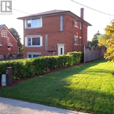 Desired Area Near Park Image# 9