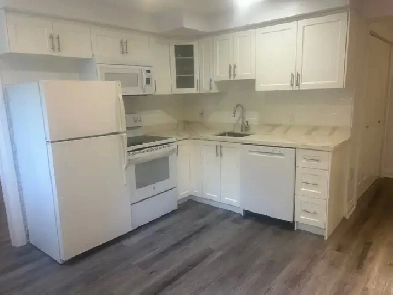 BRIGHT, SPACIOUS, NEWLY Reno'd 2 Bedroom Apt. In Pickering Image# 1