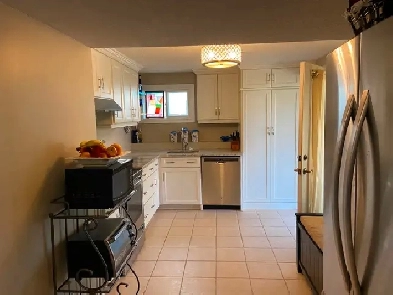 1 bedroom completely separate apartment. Image# 3